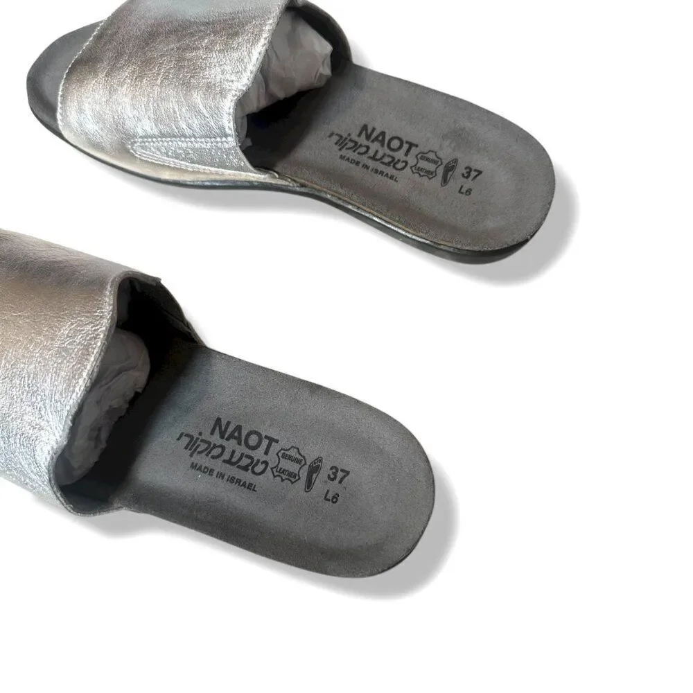 NAOT Skyler Leather Supportive Slide Sandal Silver Slip On Women’s EU 37 (US 6)
